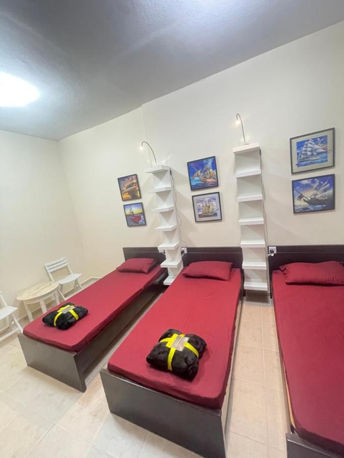 A Pousada Dxb Backpackers Executive Dubai Exterior foto