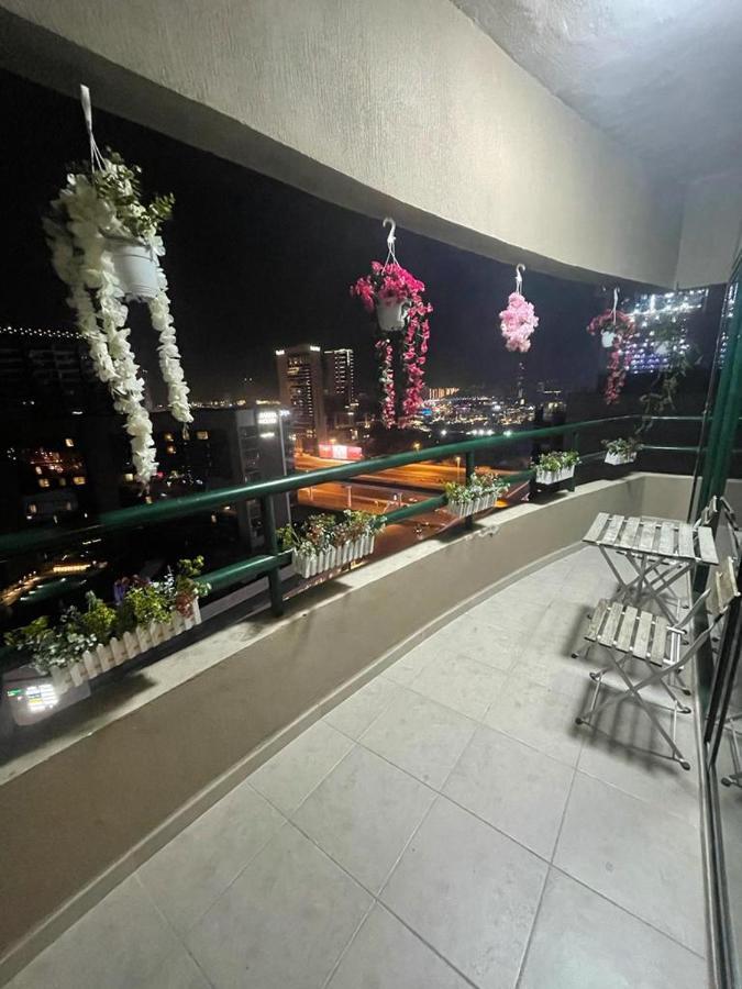 A Pousada Dxb Backpackers Executive Dubai Exterior foto